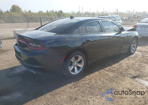 2016 Dodge Charger Sxt z USA, uszkodzony, nr VIN 2C3CDXHG6GH158963